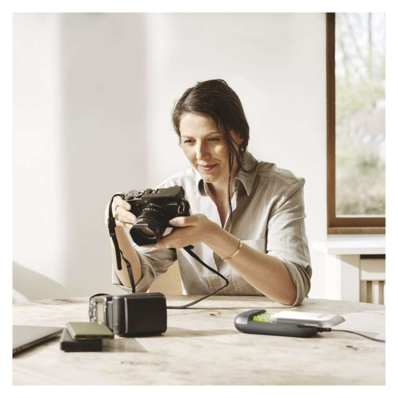 GP nabíjačka batérií Charge 10 S491 + 4× AA 2