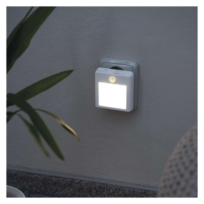 LED nočné svetlo P3319 s pohybovým čidlom do zásuvky 8