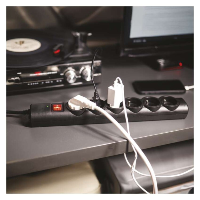 Prepäťová ochrana – 6 zásuviek, 3 m, čierna 8