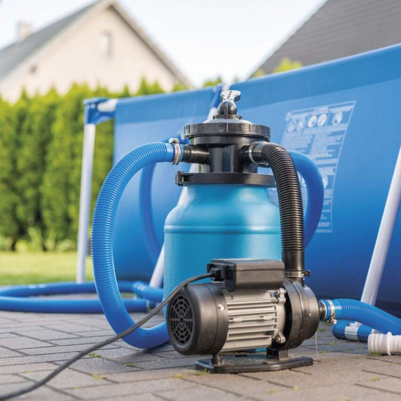 Vonkajší predlž. kábel na bubne 20 m / 4 zás. / guma / 230 V / 1,5 mm2 s reflektorom LED 9