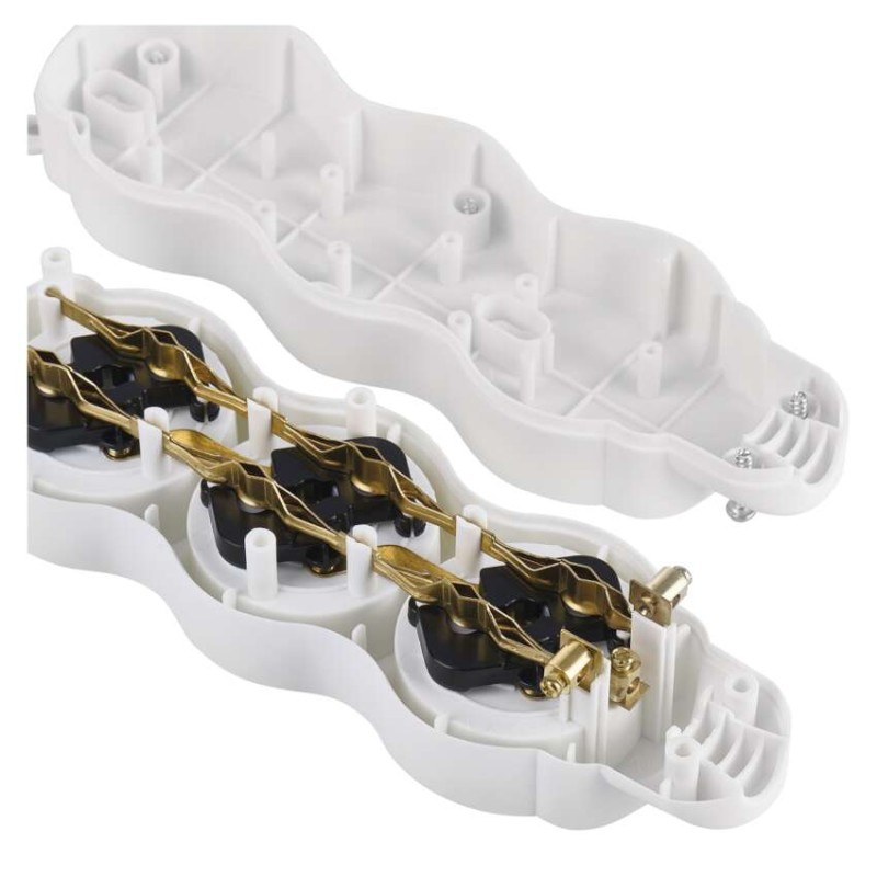 Samostatná 3 zásuvka, biela 4