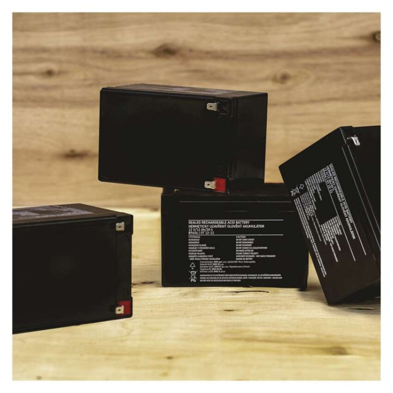 Bezúdržbový olovený akumulátor 12 V/12 Ah, faston 6,3 mm 3