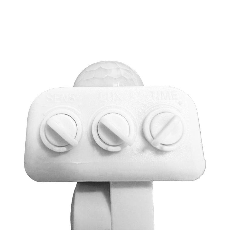 Vonkajší biely LED reflektor so senzorom 10W / 4000K - LF7121S 2