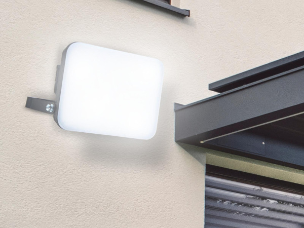 Vonkajší čierny LED reflektor 30W / 4000K - LF7023 6