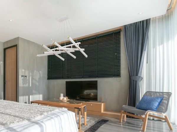 LED závesné svietidlo s diaľkovým ovládačom 90W - J7310/W 13