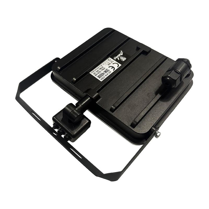 Vonkajší čierny LED reflektor so senzorom 50W / 4000K - LF7024S 12